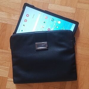 BULGARI Bvlgari cosmetic makeup toiletry tablet travel pouch bag